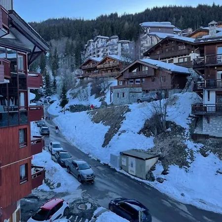 2 Pieces Garage Dans Pied Pistes