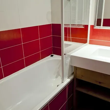 2 Pieces Garage Dans Pied Pistes La Tania
